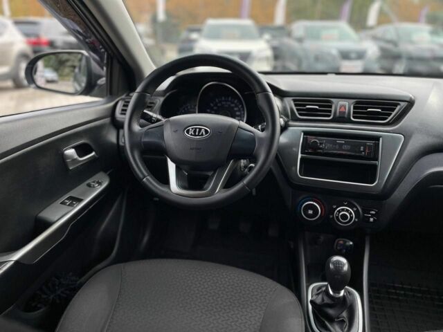 Серый Киа Рио, объемом двигателя 1.4 л и пробегом 158 тыс. км за 6300 $, фото 15 на Automoto.ua