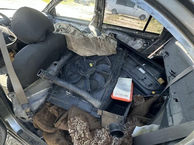 Серый Киа Рио, объемом двигателя 1.4 л и пробегом 244 тыс. км за 1499 $, фото 11 на Automoto.ua