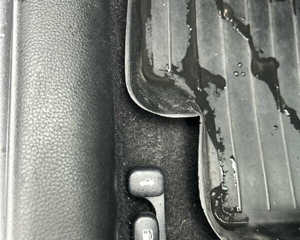 Серый Киа Рио, объемом двигателя 1.6 л и пробегом 168 тыс. км за 7000 $, фото 20 на Automoto.ua