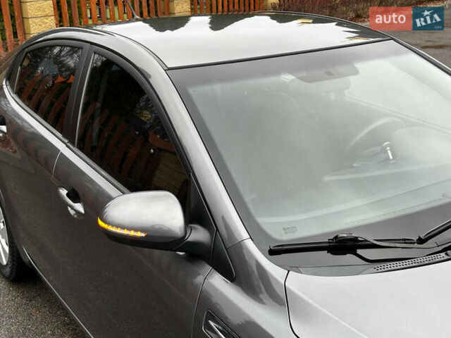 Сірий Кіа Ріо, об'ємом двигуна 1.6 л та пробігом 139 тис. км за 8500 $, фото 11 на Automoto.ua