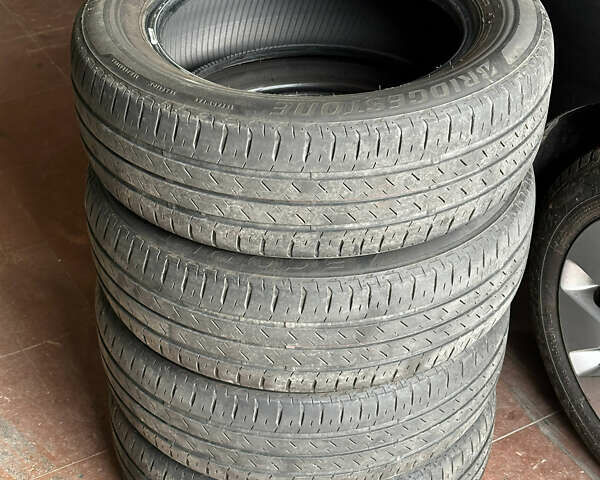 Сірий Кіа Ріо, об'ємом двигуна 1.6 л та пробігом 139 тис. км за 8500 $, фото 46 на Automoto.ua