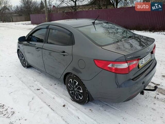 Сірий Кіа Ріо, об'ємом двигуна 1.4 л та пробігом 108 тис. км за 7300 $, фото 4 на Automoto.ua