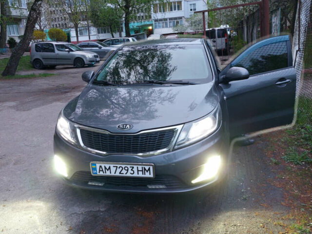 Серый Киа Рио, объемом двигателя 1.59 л и пробегом 262 тыс. км за 7000 $, фото 8 на Automoto.ua