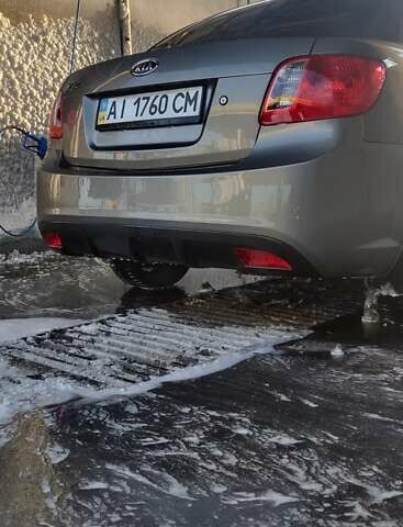 Сірий Кіа Ріо, об'ємом двигуна 1.4 л та пробігом 147 тис. км за 5500 $, фото 16 на Automoto.ua