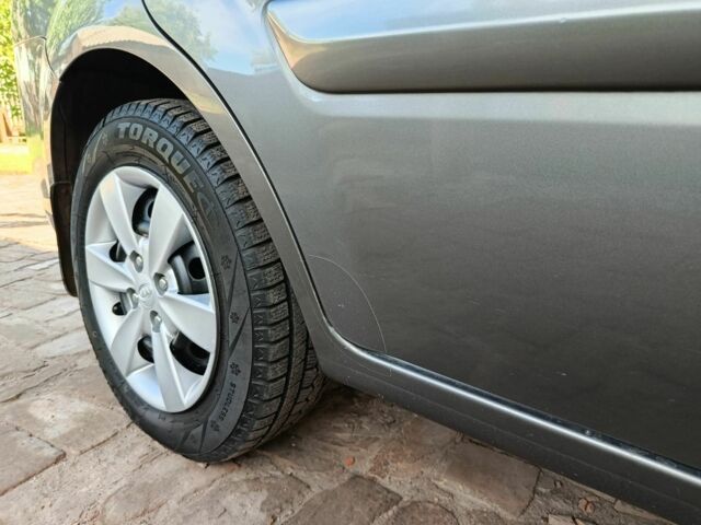 Серый Киа Рио, объемом двигателя 1.4 л и пробегом 160 тыс. км за 5116 $, фото 7 на Automoto.ua