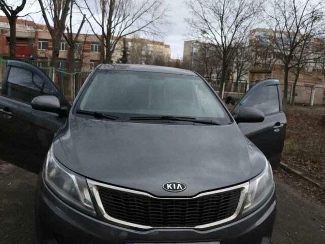 Серый Киа Рио, объемом двигателя 1.4 л и пробегом 141 тыс. км за 8500 $, фото 13 на Automoto.ua