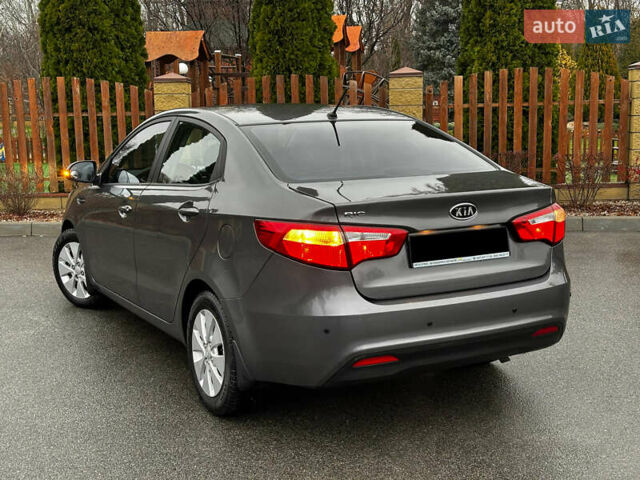Сірий Кіа Ріо, об'ємом двигуна 1.6 л та пробігом 139 тис. км за 8500 $, фото 9 на Automoto.ua
