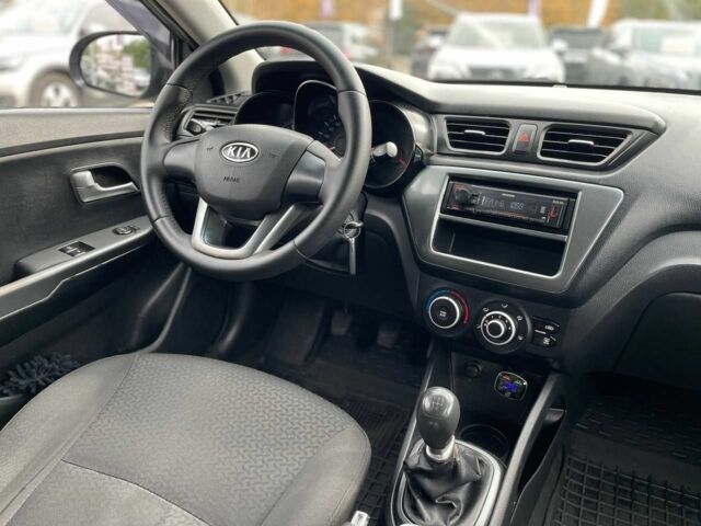 Серый Киа Рио, объемом двигателя 1.4 л и пробегом 158 тыс. км за 6300 $, фото 19 на Automoto.ua