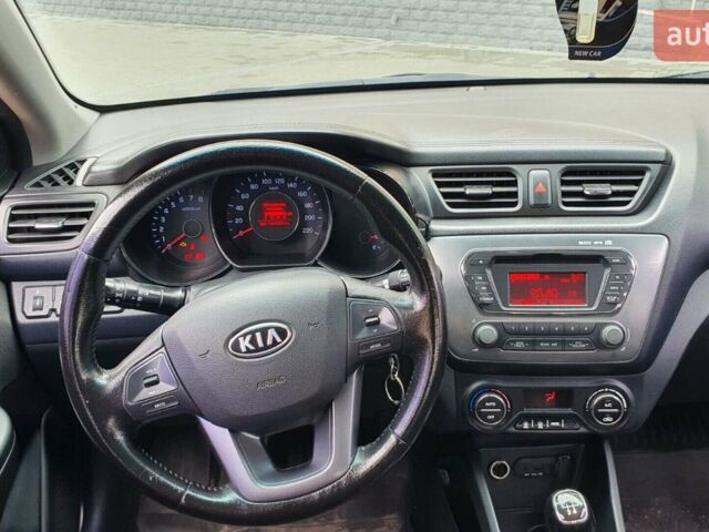 Серый Киа Рио, объемом двигателя 1.6 л и пробегом 190 тыс. км за 6954 $, фото 2 на Automoto.ua