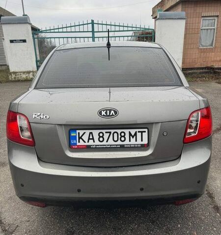 Серый Киа Рио, объемом двигателя 1.4 л и пробегом 135 тыс. км за 6999 $, фото 10 на Automoto.ua