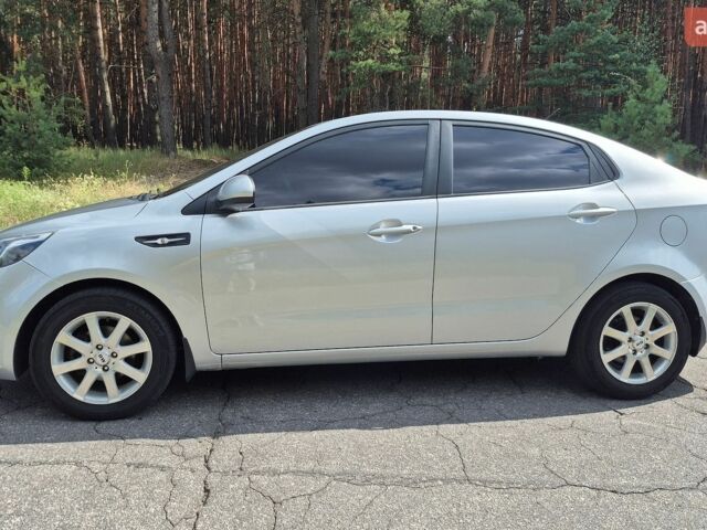Серый Киа Рио, объемом двигателя 1.4 л и пробегом 148 тыс. км за 6600 $, фото 4 на Automoto.ua