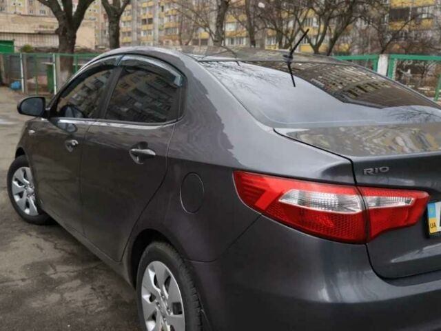 Серый Киа Рио, объемом двигателя 1.4 л и пробегом 141 тыс. км за 8500 $, фото 5 на Automoto.ua