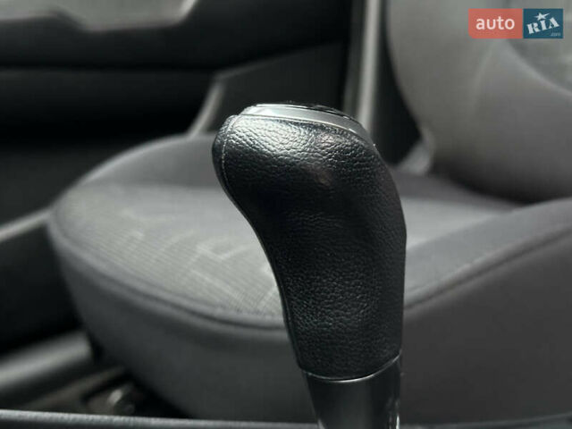 Сірий Кіа Ріо, об'ємом двигуна 1.6 л та пробігом 139 тис. км за 8500 $, фото 28 на Automoto.ua