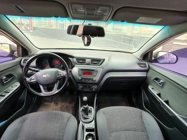 Серый Киа Рио, объемом двигателя 0 л и пробегом 200 тыс. км за 7447 $, фото 4 на Automoto.ua