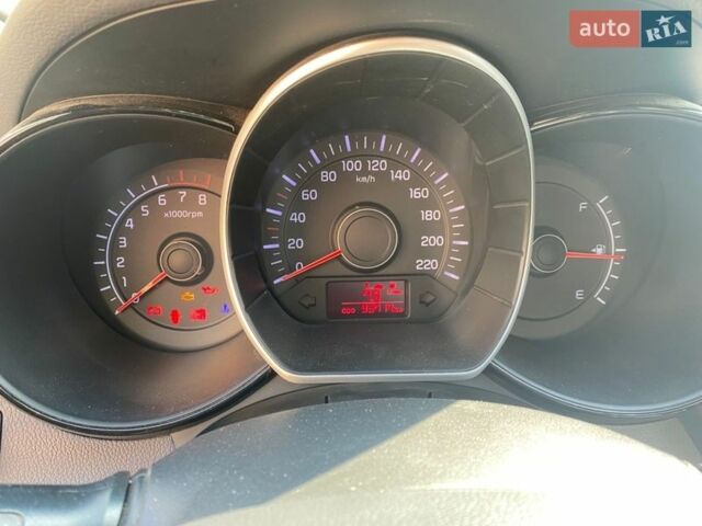 Серый Киа Рио, объемом двигателя 1.4 л и пробегом 94 тыс. км за 8100 $, фото 21 на Automoto.ua