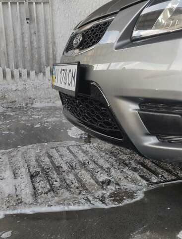 Сірий Кіа Ріо, об'ємом двигуна 1.4 л та пробігом 147 тис. км за 5500 $, фото 21 на Automoto.ua