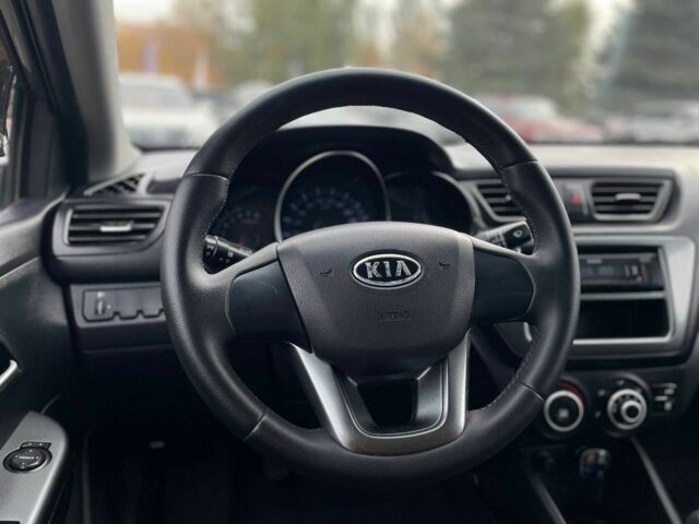 Серый Киа Рио, объемом двигателя 1.4 л и пробегом 158 тыс. км за 6300 $, фото 16 на Automoto.ua