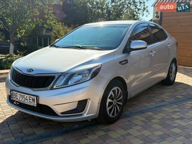 Сірий Кіа Ріо, об'ємом двигуна 1.4 л та пробігом 238 тис. км за 6200 $, фото 3 на Automoto.ua