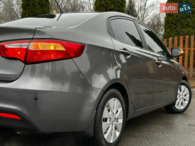 Сірий Кіа Ріо, об'ємом двигуна 1.6 л та пробігом 139 тис. км за 8500 $, фото 6 на Automoto.ua
