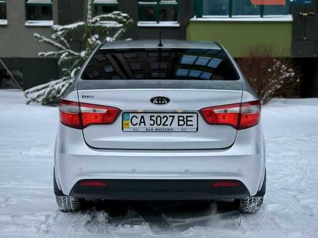 Серый Киа Рио, объемом двигателя 1.6 л и пробегом 180 тыс. км за 8950 $, фото 3 на Automoto.ua