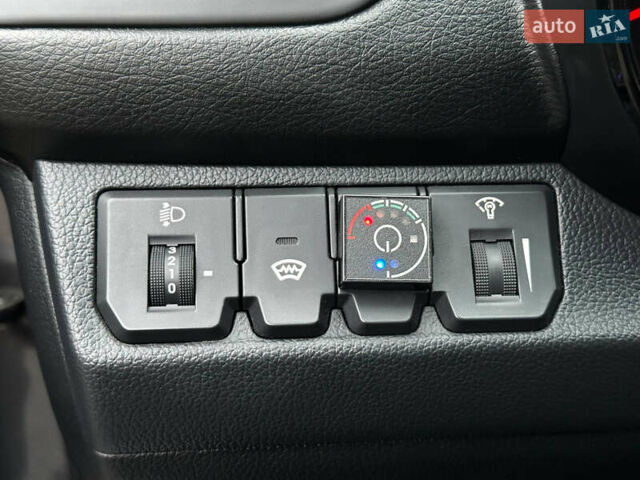 Сірий Кіа Ріо, об'ємом двигуна 1.6 л та пробігом 139 тис. км за 8500 $, фото 29 на Automoto.ua