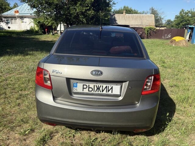 Серый Киа Рио, объемом двигателя 1.4 л и пробегом 167 тыс. км за 5500 $, фото 7 на Automoto.ua