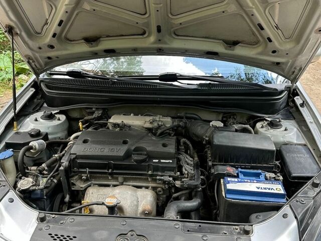 Сірий Кіа Ріо, об'ємом двигуна 1.4 л та пробігом 174 тис. км за 5900 $, фото 10 на Automoto.ua