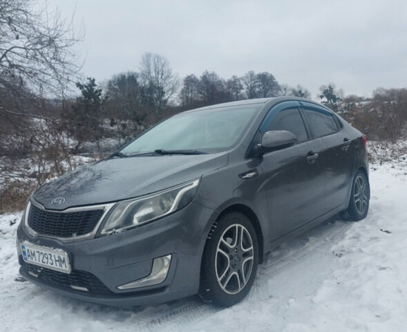 Сірий Кіа Ріо, об'ємом двигуна 1.59 л та пробігом 262 тис. км за 7000 $, фото 11 на Automoto.ua
