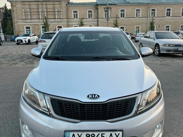 Сірий Кіа Ріо, об'ємом двигуна 1.6 л та пробігом 217 тис. км за 6200 $, фото 4 на Automoto.ua