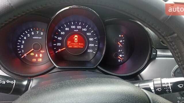 Серый Киа Рио, объемом двигателя 1.59 л и пробегом 139 тыс. км за 7600 $, фото 2 на Automoto.ua