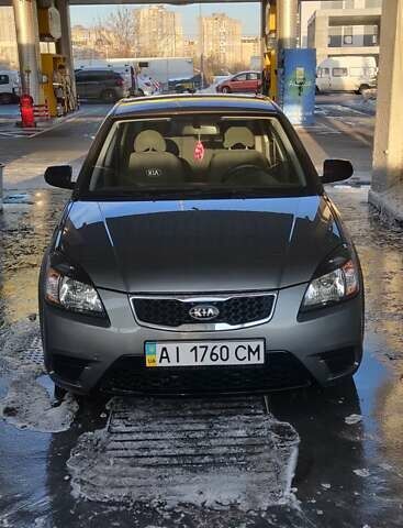 Сірий Кіа Ріо, об'ємом двигуна 1.4 л та пробігом 147 тис. км за 5500 $, фото 28 на Automoto.ua