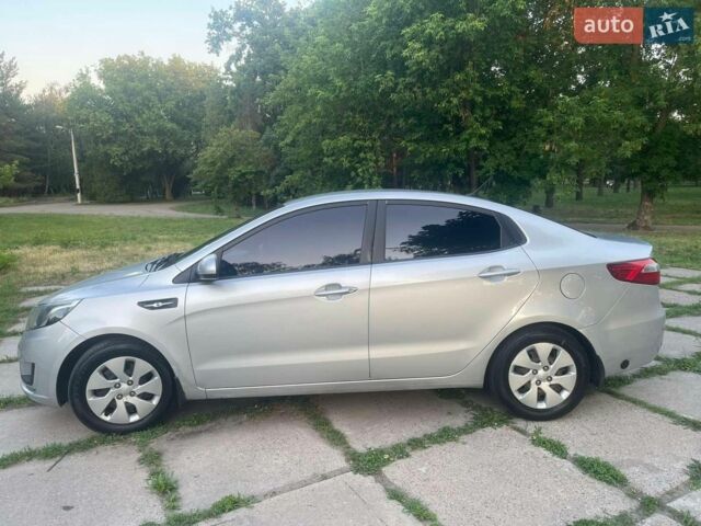 Сірий Кіа Ріо, об'ємом двигуна 1.4 л та пробігом 172 тис. км за 5600 $, фото 2 на Automoto.ua