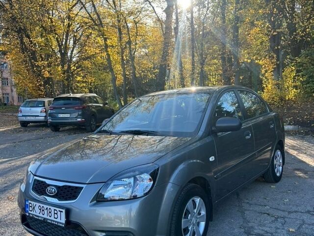 Сірий Кіа Ріо, об'ємом двигуна 1.4 л та пробігом 41 тис. км за 7099 $, фото 9 на Automoto.ua