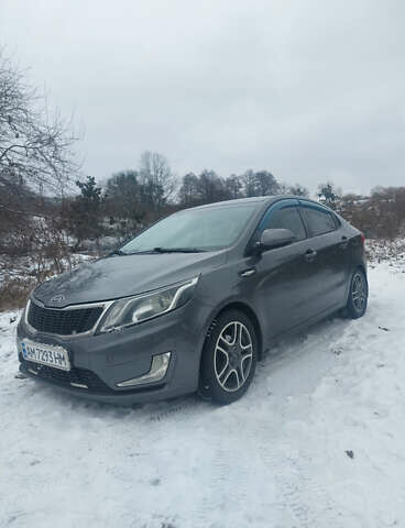 Сірий Кіа Ріо, об'ємом двигуна 1.59 л та пробігом 262 тис. км за 7200 $, фото 11 на Automoto.ua