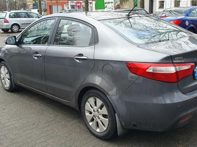 Серый Киа Рио, объемом двигателя 1.6 л и пробегом 190 тыс. км за 6954 $, фото 10 на Automoto.ua
