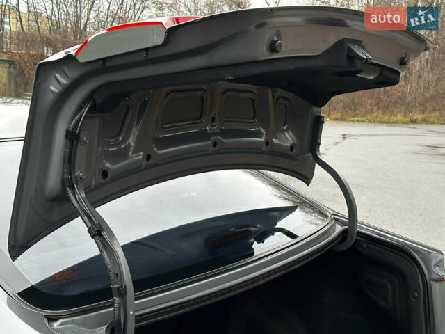 Сірий Кіа Ріо, об'ємом двигуна 1.6 л та пробігом 139 тис. км за 8500 $, фото 36 на Automoto.ua