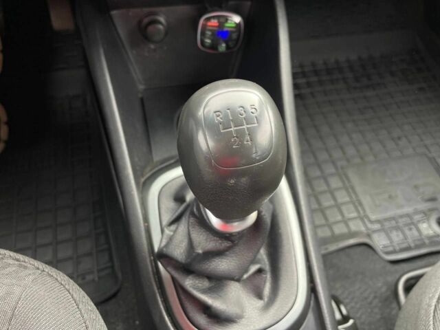 Серый Киа Рио, объемом двигателя 1.4 л и пробегом 158 тыс. км за 6300 $, фото 14 на Automoto.ua