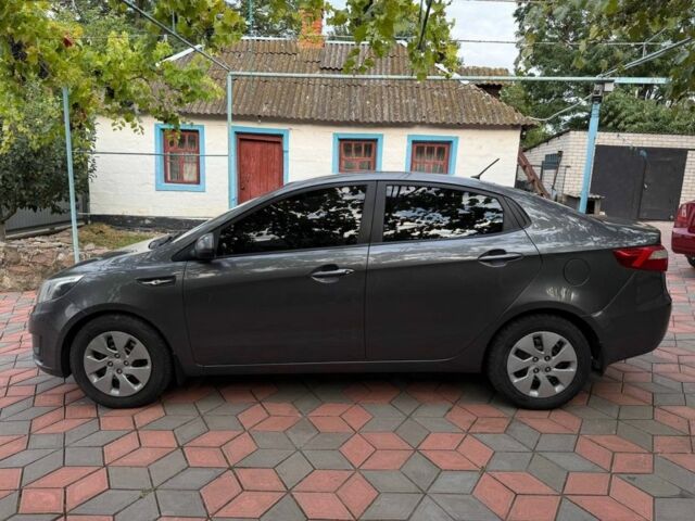 Сірий Кіа Ріо, об'ємом двигуна 1.4 л та пробігом 170 тис. км за 5800 $, фото 4 на Automoto.ua