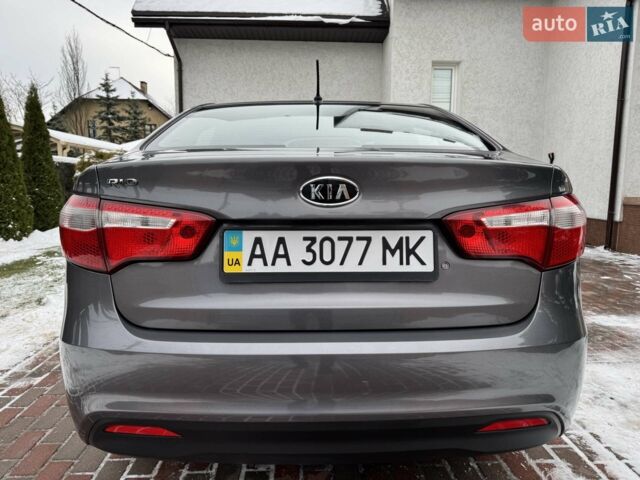 Серый Киа Рио, объемом двигателя 1.4 л и пробегом 82 тыс. км за 9200 $, фото 5 на Automoto.ua
