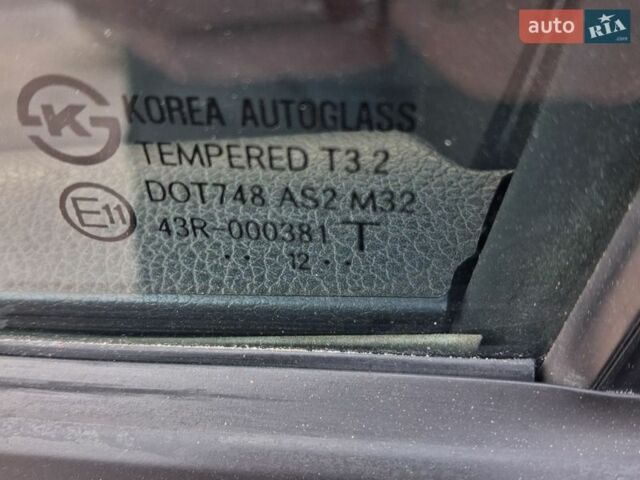 Серый Киа Рио, объемом двигателя 1.4 л и пробегом 140 тыс. км за 7600 $, фото 9 на Automoto.ua