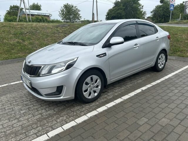 Сірий Кіа Ріо, об'ємом двигуна 1.4 л та пробігом 144 тис. км за 7750 $, фото 1 на Automoto.ua