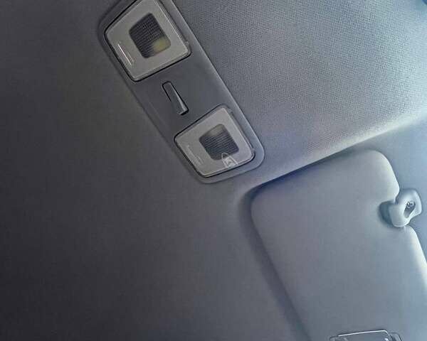 Серый Киа Рио, объемом двигателя 1.4 л и пробегом 190 тыс. км за 7000 $, фото 10 на Automoto.ua