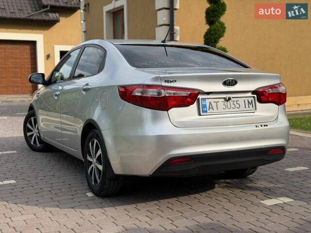 Сірий Кіа Ріо, об'ємом двигуна 1.6 л та пробігом 185 тис. км за 7650 $, фото 7 на Automoto.ua