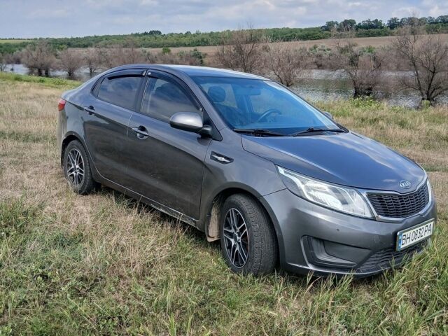 Сірий Кіа Ріо, об'ємом двигуна 1.4 л та пробігом 218 тис. км за 5800 $, фото 9 на Automoto.ua