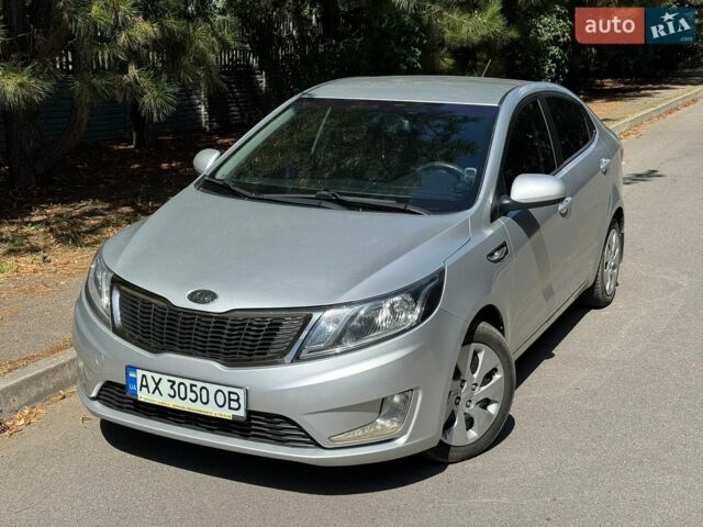 Сірий Кіа Ріо, об'ємом двигуна 1.4 л та пробігом 94 тис. км за 8799 $, фото 4 на Automoto.ua