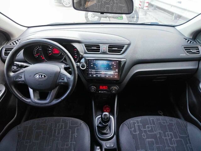 Серый Киа Рио, объемом двигателя 1.6 л и пробегом 108 тыс. км за 8390 $, фото 12 на Automoto.ua
