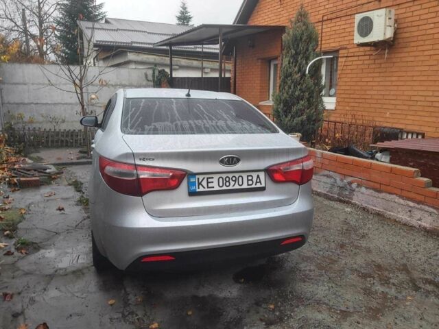 Серый Киа Рио, объемом двигателя 1.6 л и пробегом 138 тыс. км за 7900 $, фото 2 на Automoto.ua
