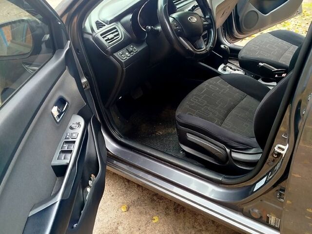 Серый Киа Рио, объемом двигателя 1.6 л и пробегом 189 тыс. км за 7299 $, фото 8 на Automoto.ua