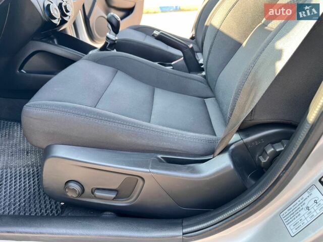 Сірий Кіа Ріо, об'ємом двигуна 1.4 л та пробігом 175 тис. км за 8000 $, фото 21 на Automoto.ua
