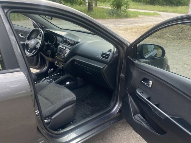 Сірий Кіа Ріо, об'ємом двигуна 1.6 л та пробігом 249 тис. км за 8604 $, фото 11 на Automoto.ua